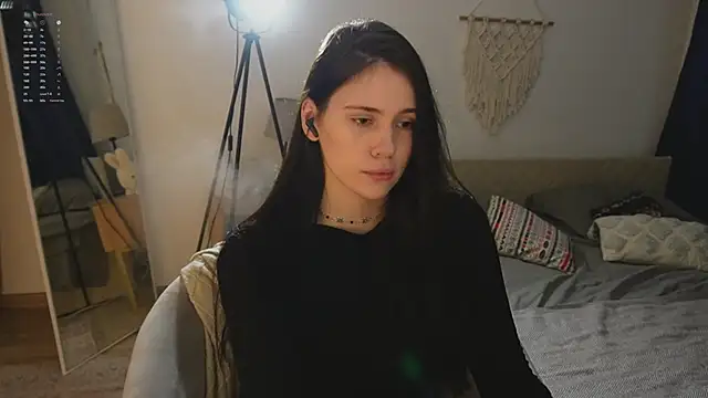 Snapshot of jennetdoll chatting on November 18, 6:11 pm jennetdoll online show from November 18, 6:11 pm