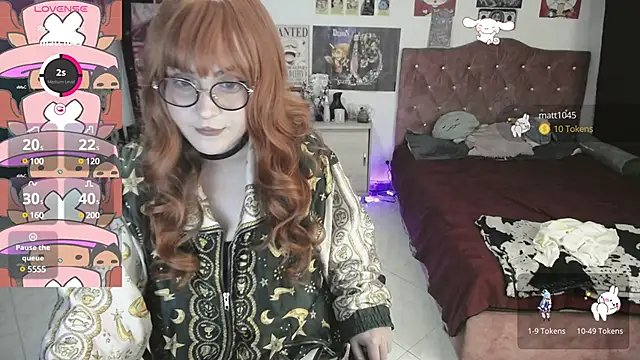 Snapshot of Avril2001 chatting on March 18, 2:29 am Avril2001 online show from March 18, 2:29 am