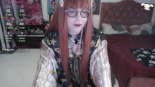 Avril2001 online show from December 1, 3:07 am