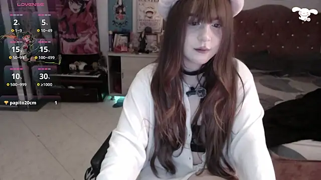 Avril2001 online show from June 1, 8:25 am