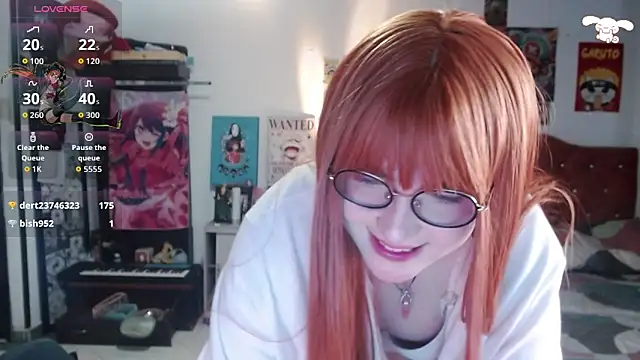 Snapshot of Avril2001 chatting on October 5, 2:46 am Avril2001 online show from October 5, 2:46 am