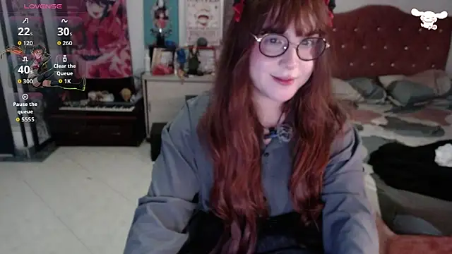 Avril2001 online show from April 10, 4:30 am