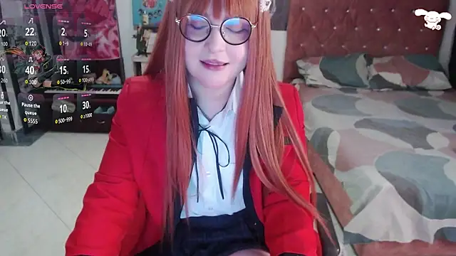 Avril2001 online show from November 12, 3:32 am