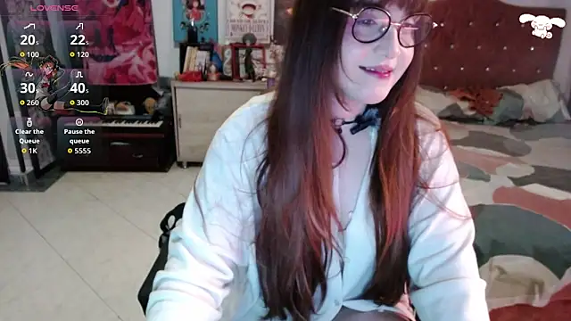 Avril2001 online show from March 4, 3:36 am