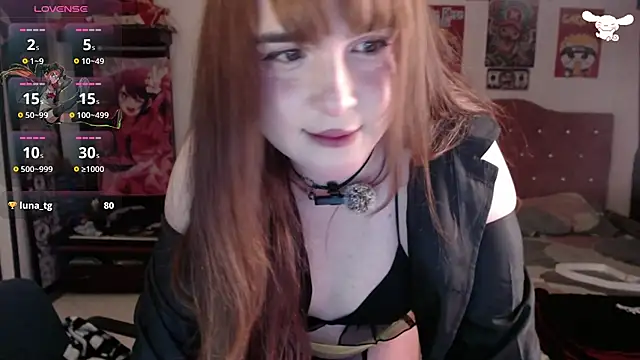 Snapshot of Avril2001 chatting on June 7, 6:18 am Avril2001 online show from June 7, 6:18 am