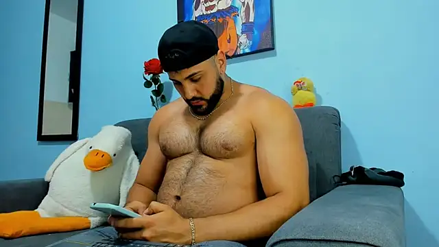 ETHAN ROX online show from March 7, 9:27 pm