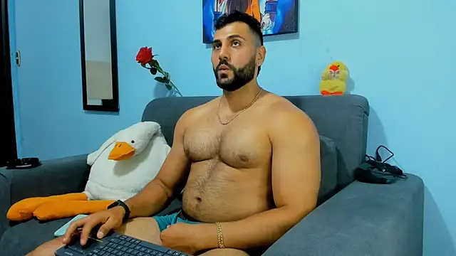 Snapshot of ETHAN_ROX chatting on February 13, 1:19 am ETHAN ROX online show from February 13, 1:19 am