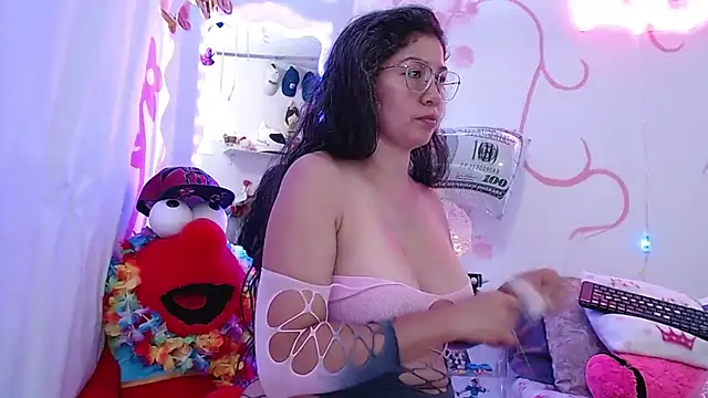 dainaflowers online show from June 15, 4:34 am