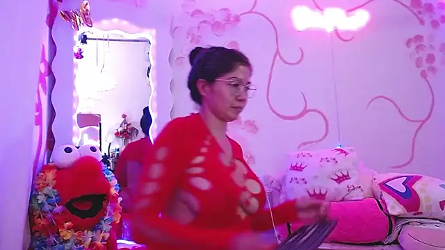 dainaflowers online show from April 6, 3:46 am