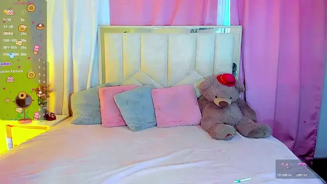 AlanaBekeer online show from March 21, 10:13 pm