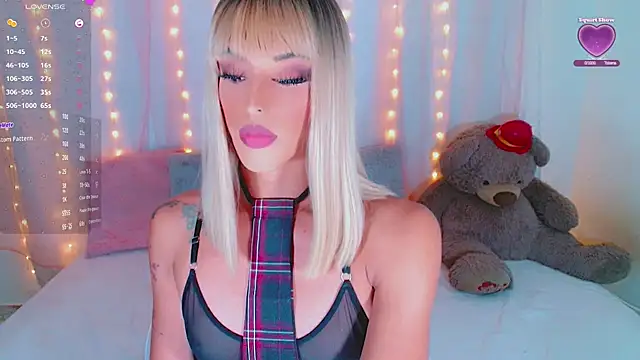 AlanaBekeer online show from October 25, 8:09 pm