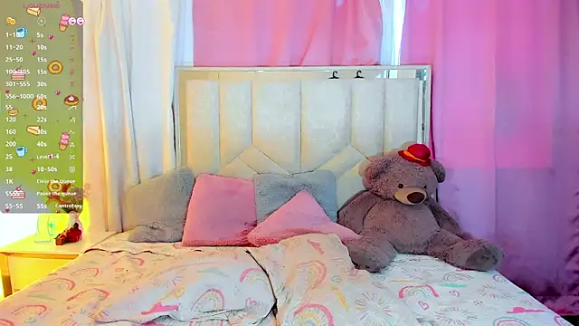 AlanaBekeer online show from March 14, 9:10 pm