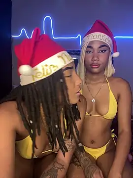 Lya-Kasandra online show from December 10, 1:43 am