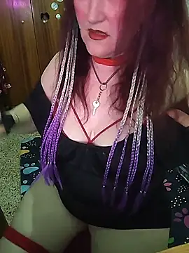 SabrinaXlovess online show from April 19, 6:10 pm