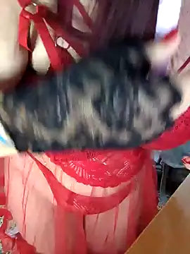 Snapshot of SabrinaXlovess chatting on October 5, 5:36 pm SabrinaXlovess online show from October 5, 5:36 pm