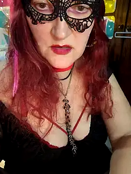 Snapshot of SabrinaXlovess chatting on January 8, 7:34 pm SabrinaXlovess online show from January 8, 7:34 pm