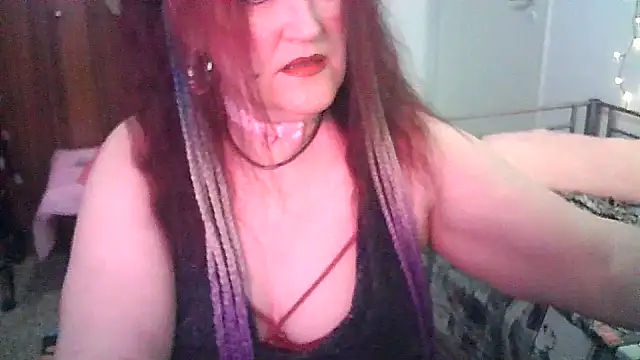 SabrinaXlovess online show from May 8, 4:11 pm
