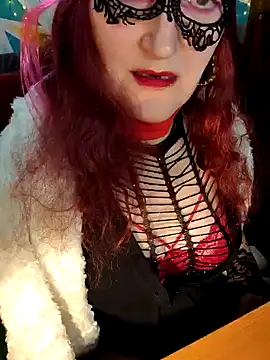 Snapshot of SabrinaXlovess chatting on December 19, 4:46 pm SabrinaXlovess online show from December 19, 4:46 pm