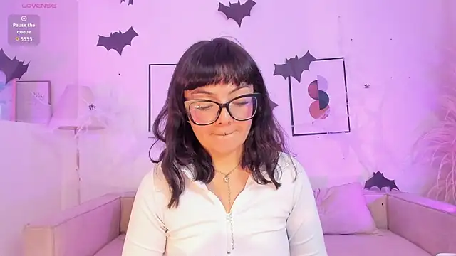 Sweet Namii online show from October 27, 6:09 pm