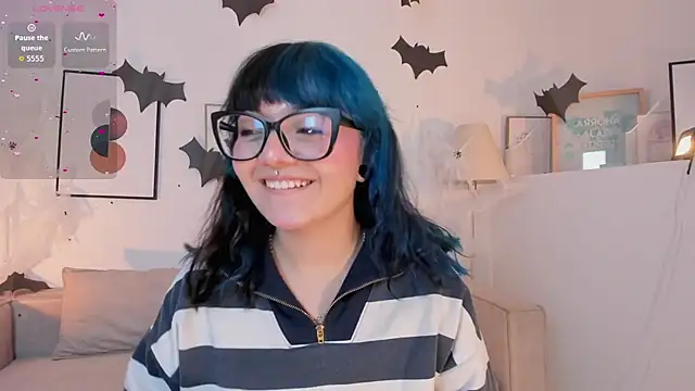 Sweet Namii online show from November 5, 7:50 pm