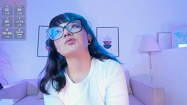 Sweet Namii online show from November 10, 7:30 pm