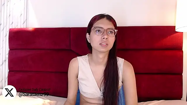 Snapshot of sara_saenz99 chatting on March 16, 7:17 pm sara saenz99 online show from March 16, 7:17 pm