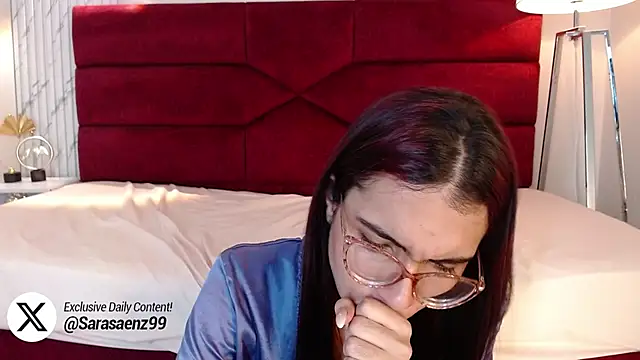 Snapshot of sara_saenz99 chatting on March 7, 10:43 pm sara saenz99 online show from March 7, 10:43 pm