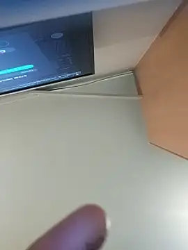 skrigul12 online show from February 2, 8:19 pm