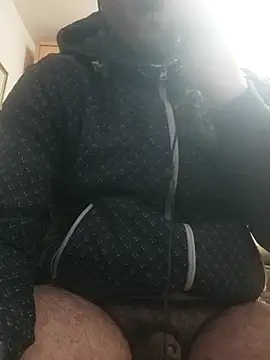 skrigul12 online show from November 22, 3:49 am