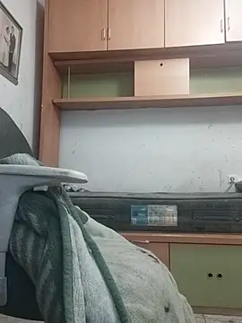 skrigul12 online show from November 18, 5:16 pm