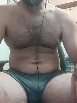 skrigul12 online show from April 17, 7:28 pm