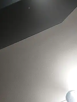 skrigul12 online show from December 19, 8:44 pm