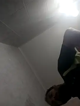 skrigul12 online show from October 29, 7:24 pm