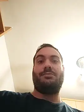 skrigul12 online show from March 14, 1:57 pm