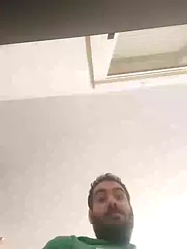 skrigul12 online show from February 7, 9:26 pm