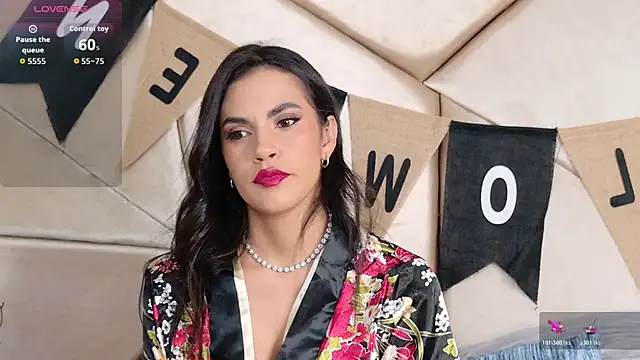 Camille Torres online show from October 28, 2:16 pm