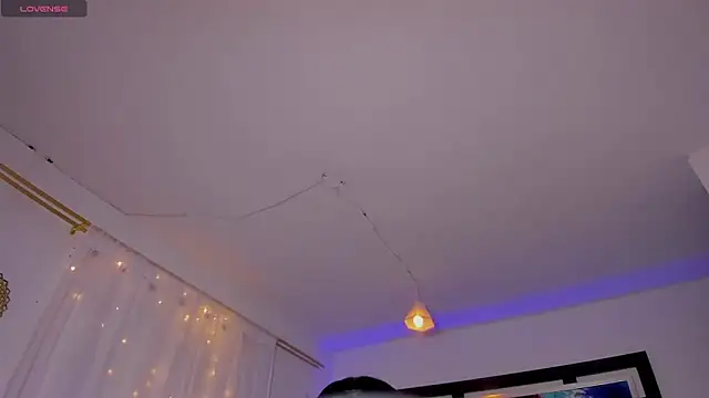 Scarlett 811 online show from November 24, 8:09 pm