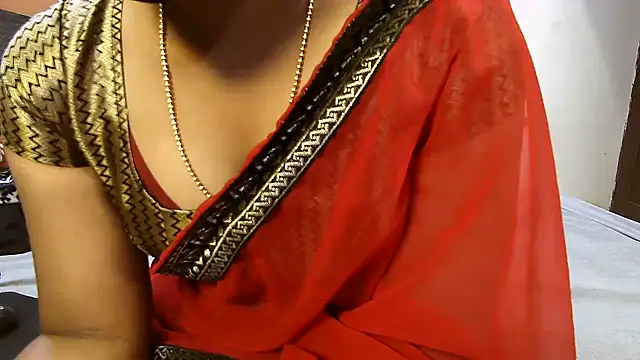 VR here 4U online show from April 7, 6:32 pm