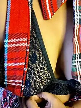 VR here 4U online show from February 2, 6:51 pm