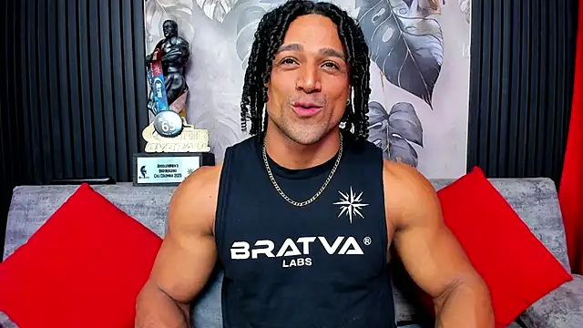 Snapshot of MikeEstevess chatting on September 13, 9:48 pm MikeEstevess online show from September 13, 9:48 pm