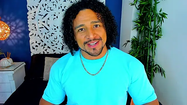 MikeEstevess online show from July 22, 5:42 am
