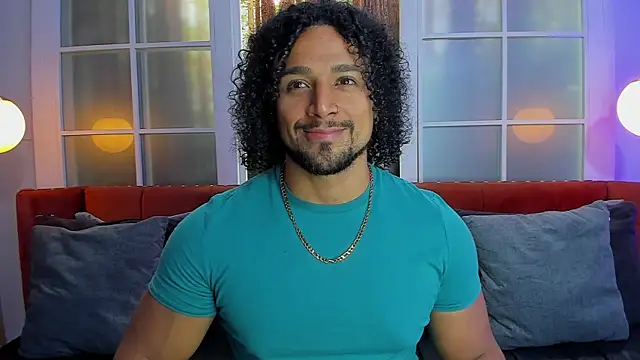 MikeEstevess online show from March 18, 4:29 am