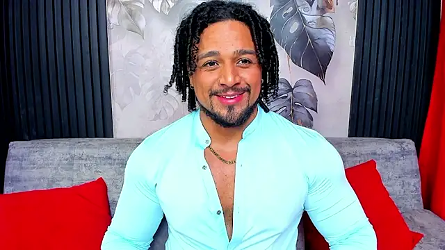 MikeEstevess online show from March 29, 11:39 pm