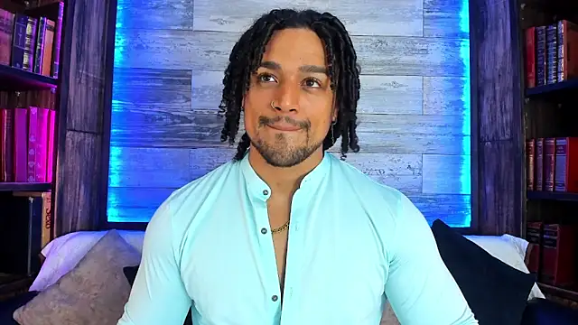 MikeEstevess online show from January 25, 11:43 pm