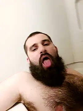 hungandnerdy420 online show from October 31, 7:27 am