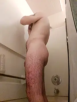 hungandnerdy420 online show from October 10, 11:49 pm