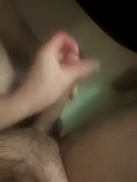 hungandnerdy420 online show from September 19, 5:44 am