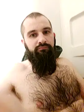 hungandnerdy420 online show from February 3, 12:10 am