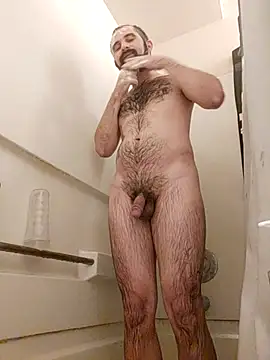 hungandnerdy420 online show from October 5, 8:16 am