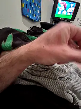 hungandnerdy420 online show from April 5, 9:49 am